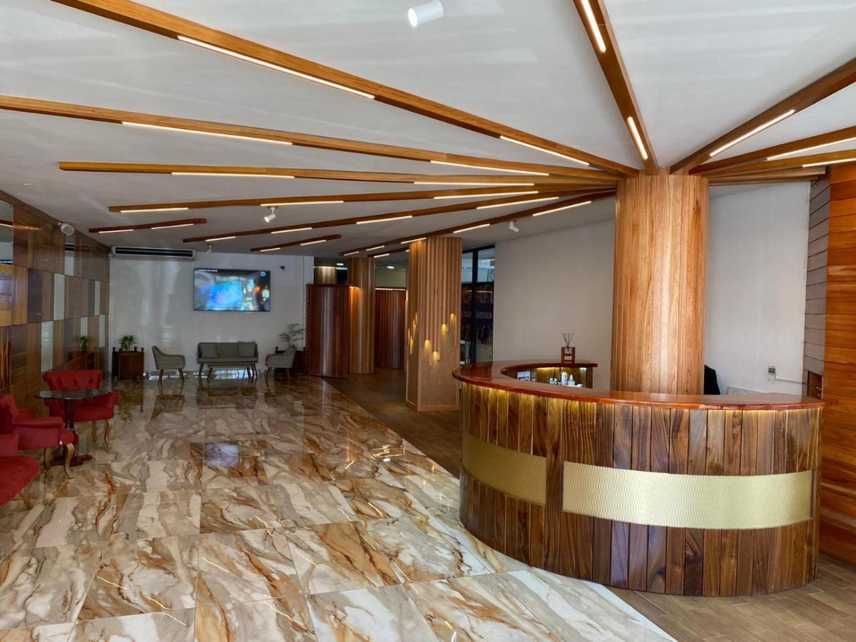 Murex Plaza Hotel & Suites Monrovia Kültér fotó