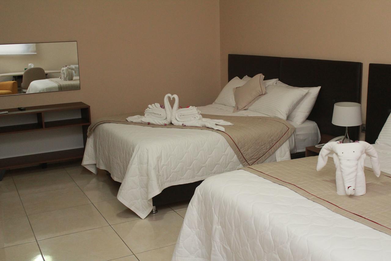 Murex Plaza Hotel & Suites Monrovia Kültér fotó
