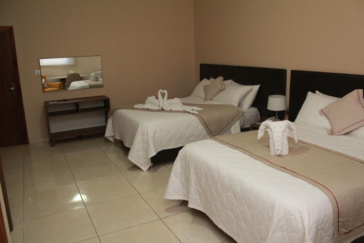 Murex Plaza Hotel & Suites Monrovia Kültér fotó