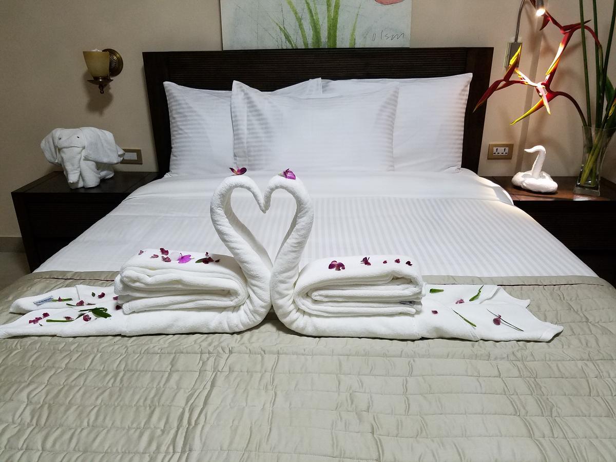 Murex Plaza Hotel & Suites Monrovia Kültér fotó